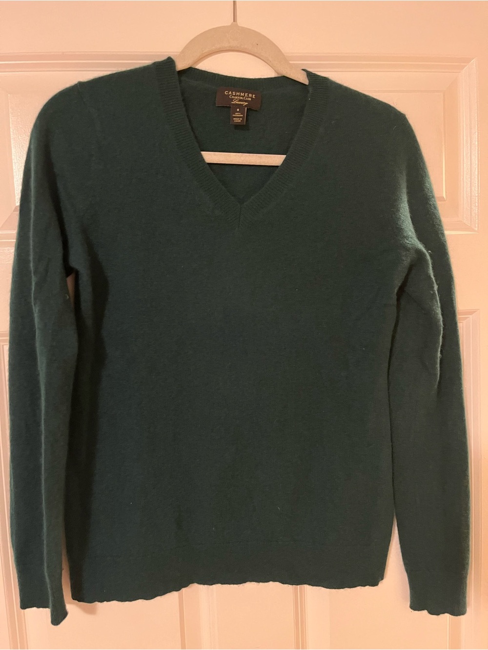 100% cashmere V-NeckSweater in Dark Green size S